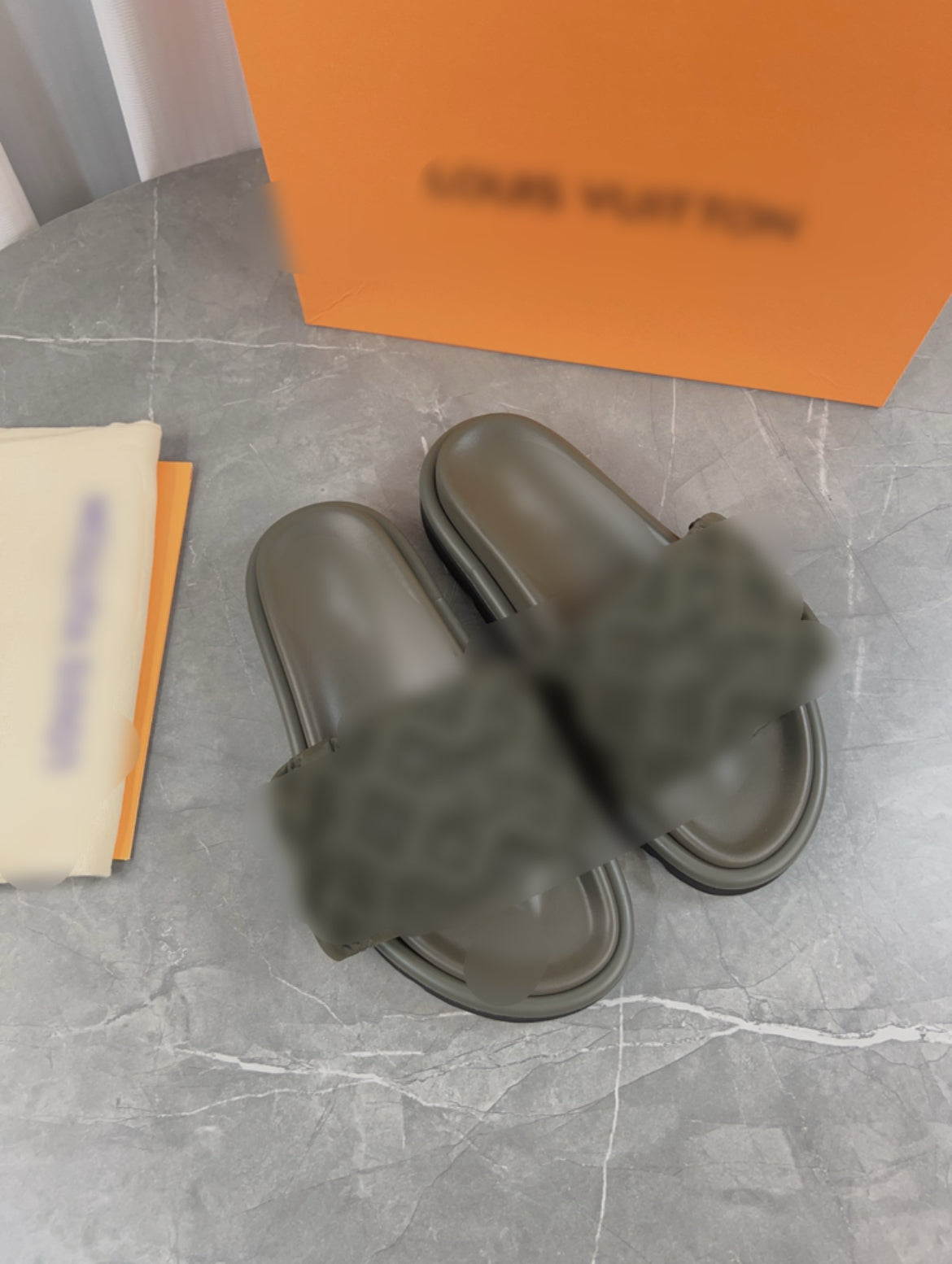 LV Pillow Flat Comfort Mule