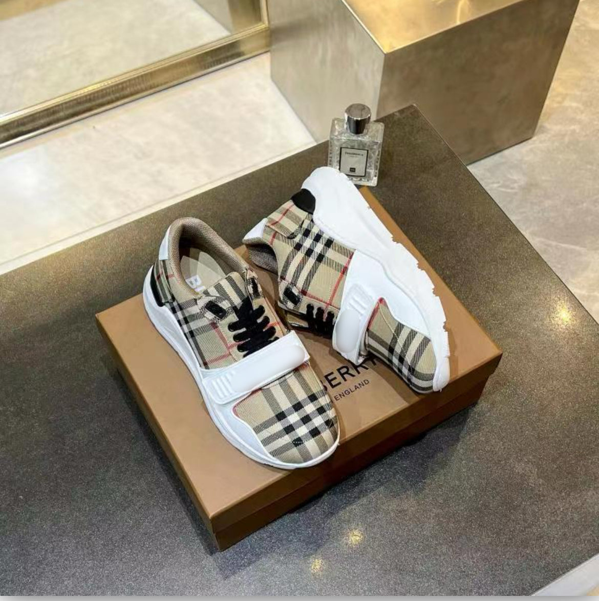 BB Leather Sneaker