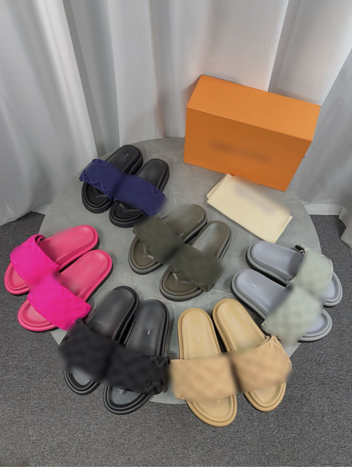 LV Pillow Flat Comfort Mule