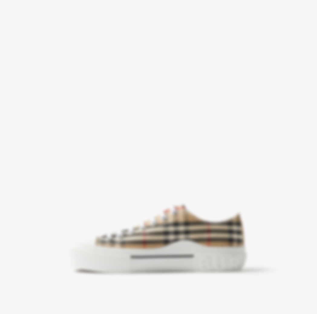 BB Sneakers